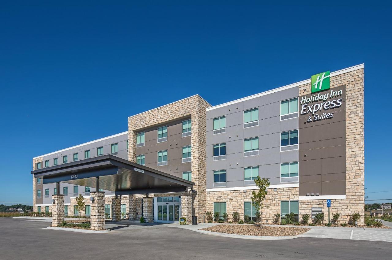 Holiday Inn Express & Suites - West Omaha - Elkhorn By Ihg Buitenkant foto