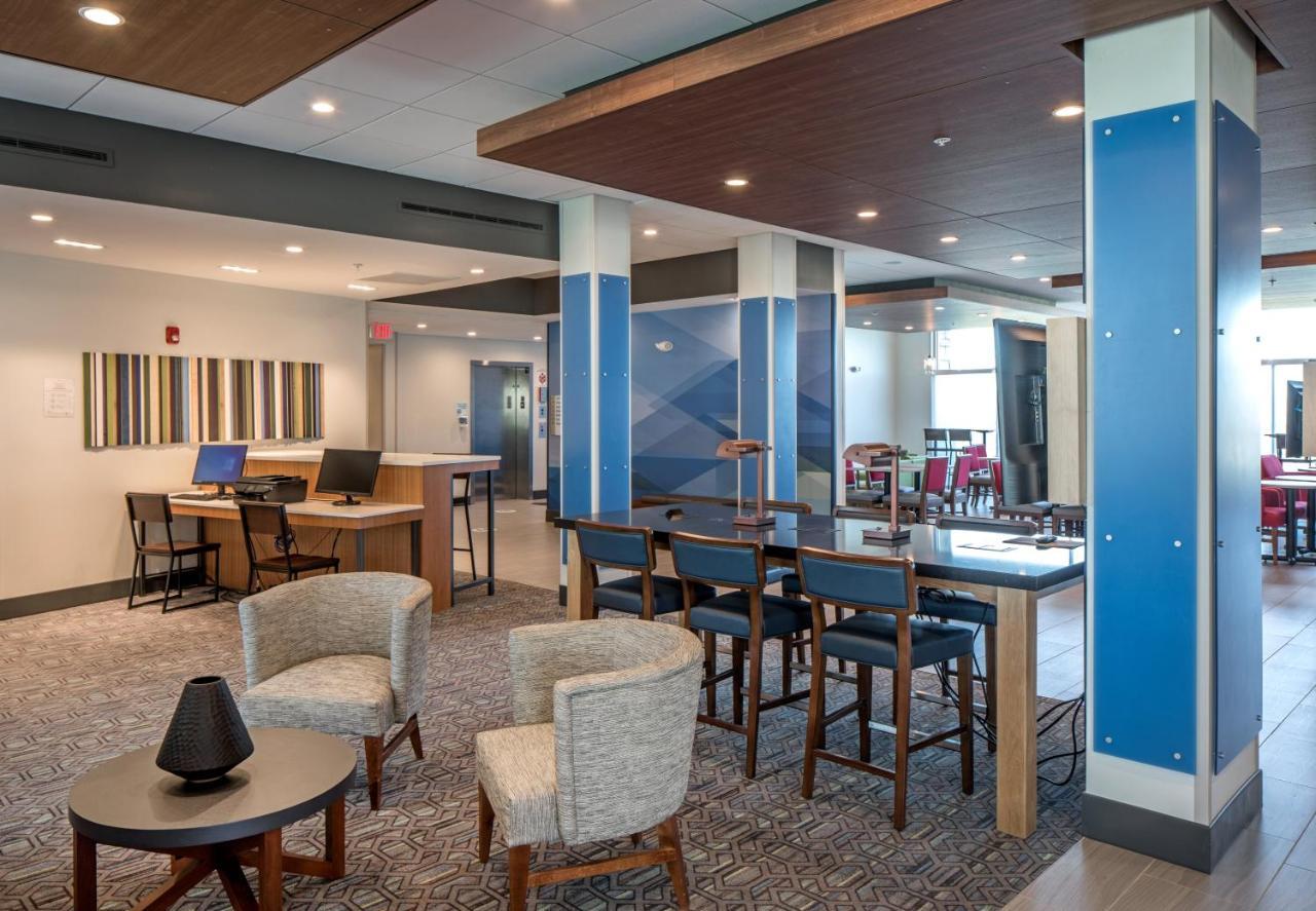 Holiday Inn Express & Suites - West Omaha - Elkhorn By Ihg Buitenkant foto